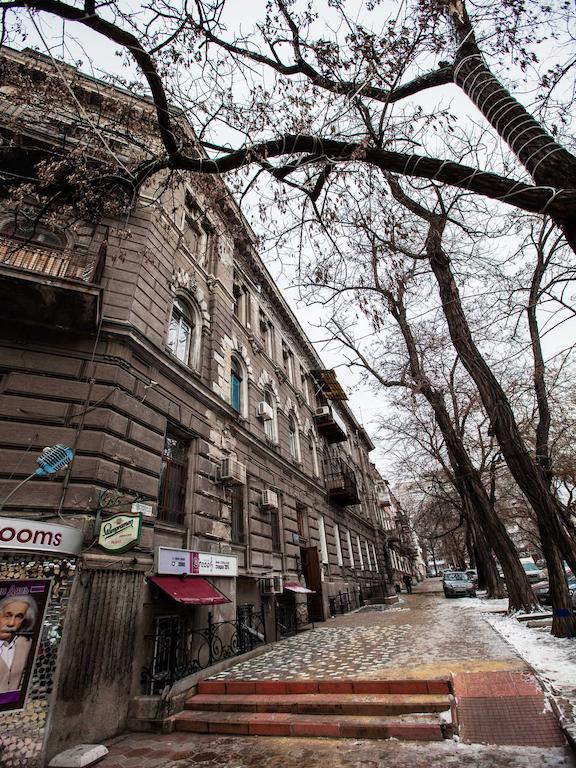 Apartments Etazh Odesa Exterior foto