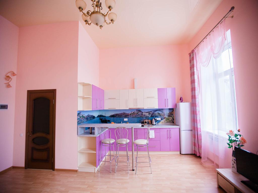 Apartments Etazh Odesa Habitación foto
